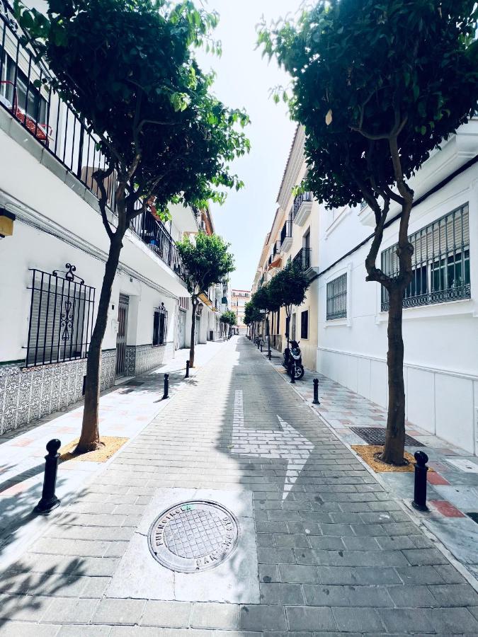 Fuengirola Sweet Apartamentアパートメント エクステリア 写真